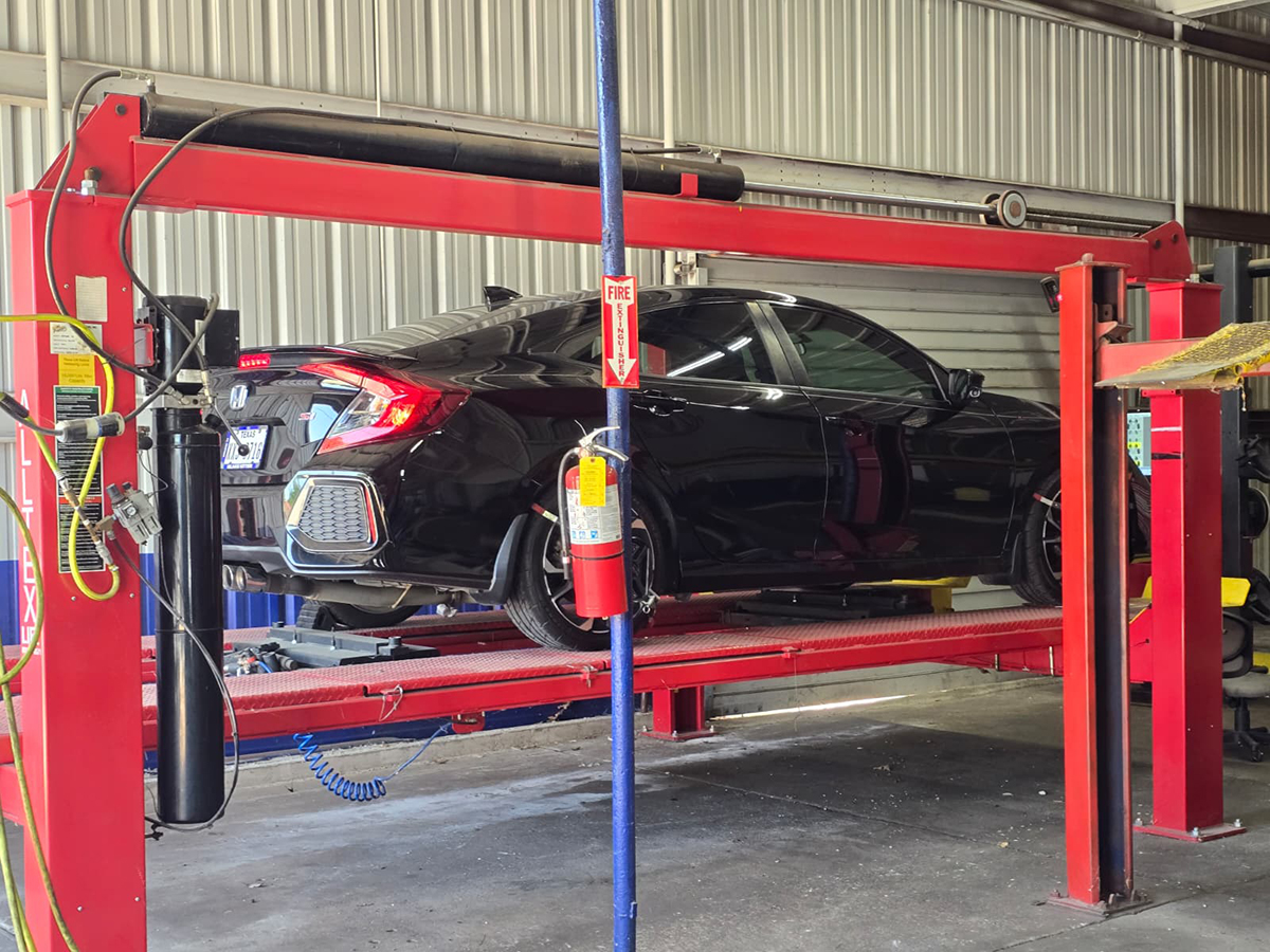 Denison Car Pros customer greeting area