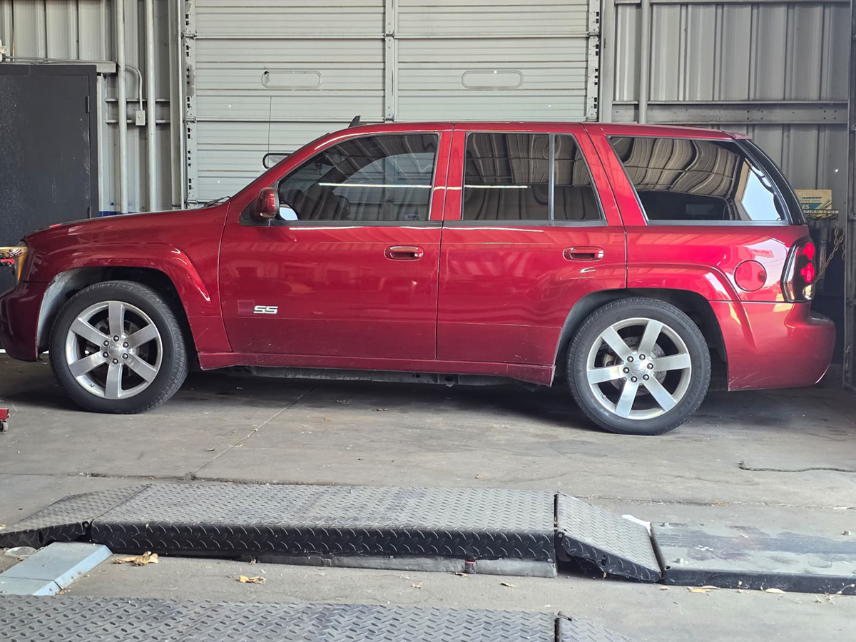 Professional car and truck repairs in Denison